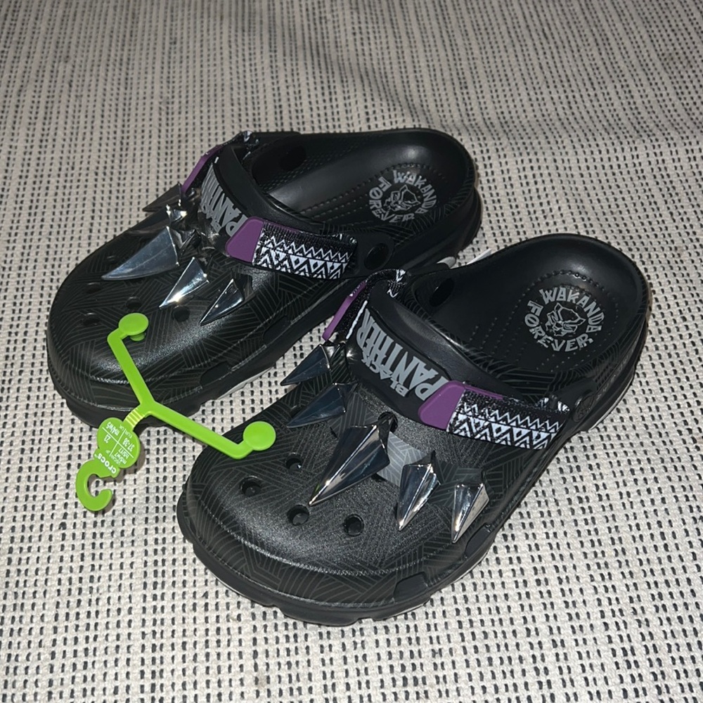 Black Panther Crocs